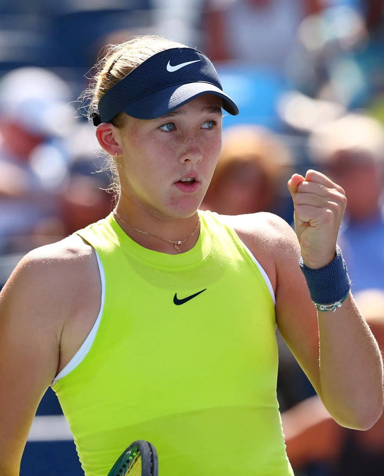 舞台上展現 舞台上展現